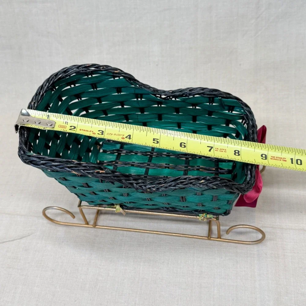 Vintage Christmas Sleigh Basket Green Woven Holiday Centerpiece Decor Bow